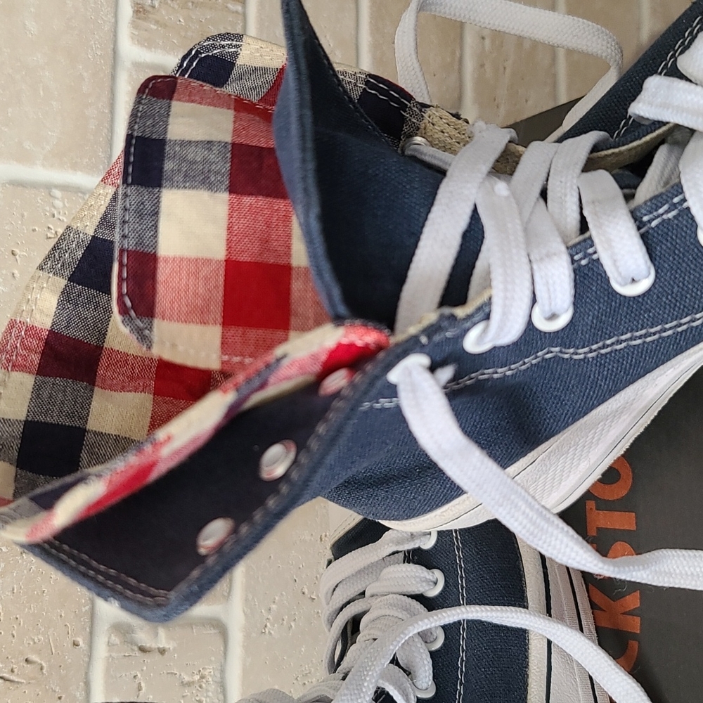 Navy High-Top Canvas Sneakers with Plaid Lining - Picture 7 of 12